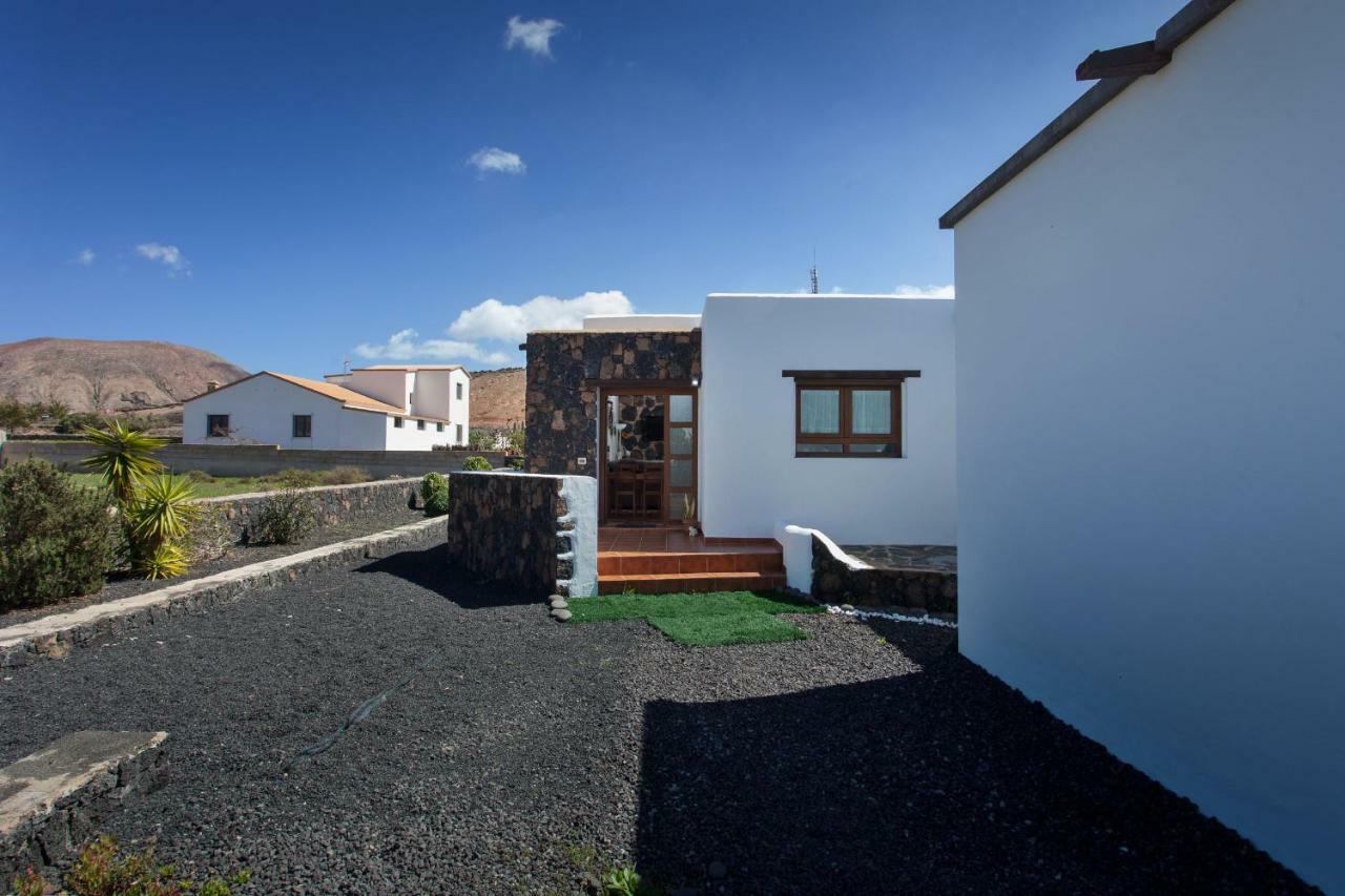 Casa Mina Villa La Oliva Exteriör bild
