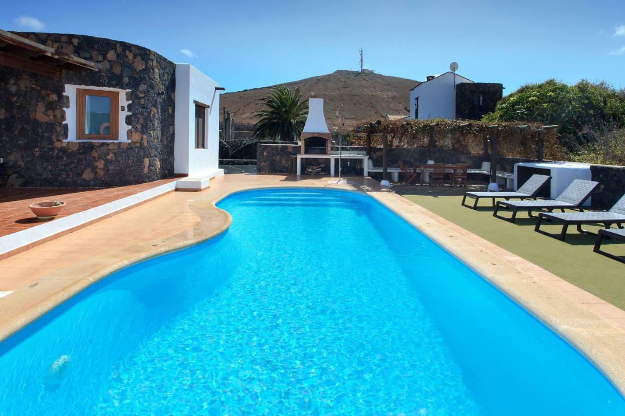 Casa Mina Villa La Oliva Exteriör bild